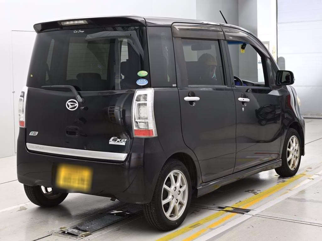 DAIHATSU TANTO EXE