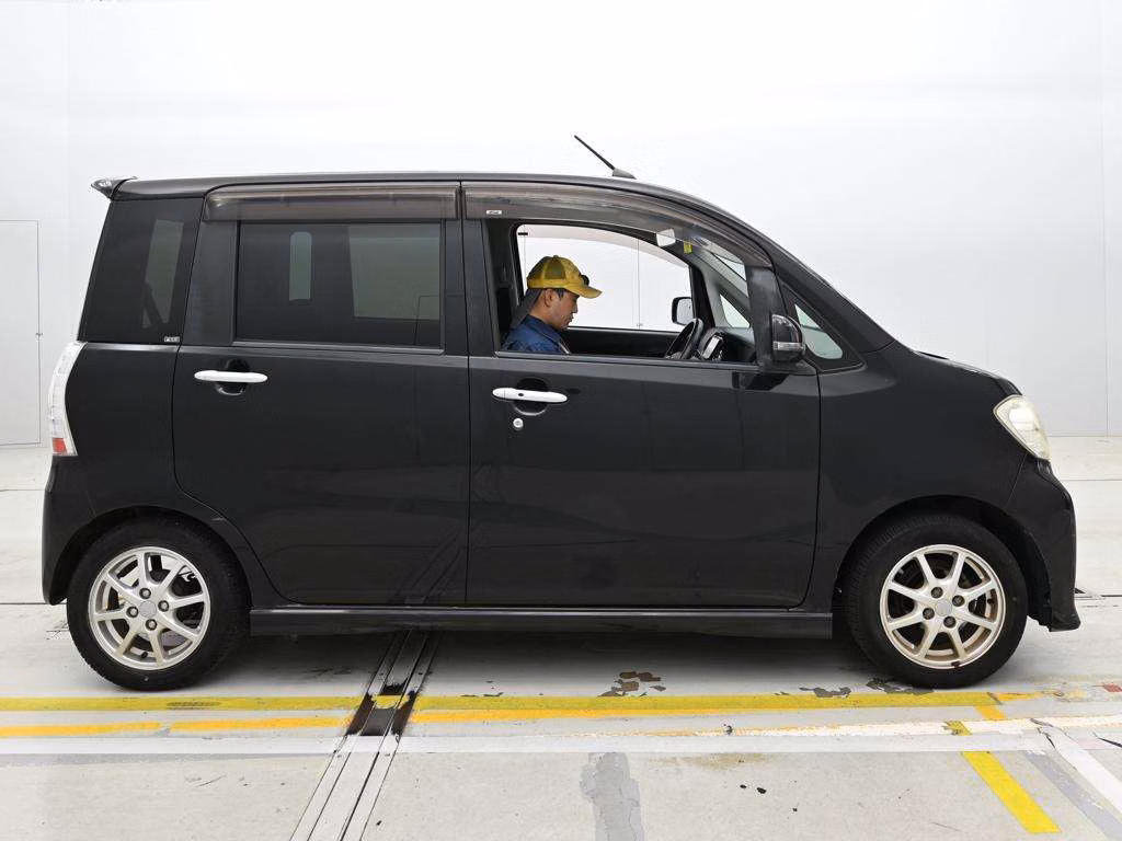 DAIHATSU TANTO EXE
