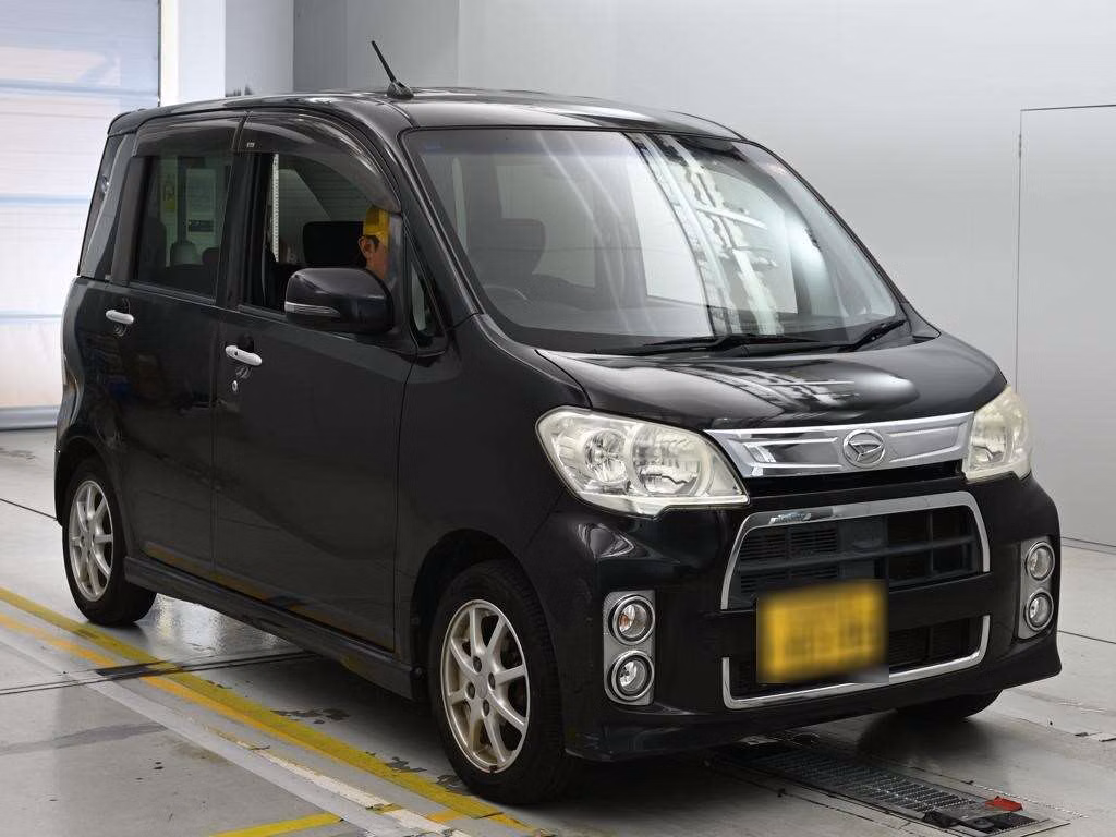 DAIHATSU TANTO EXE