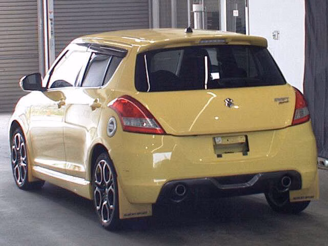 SUZUKI SWIFT