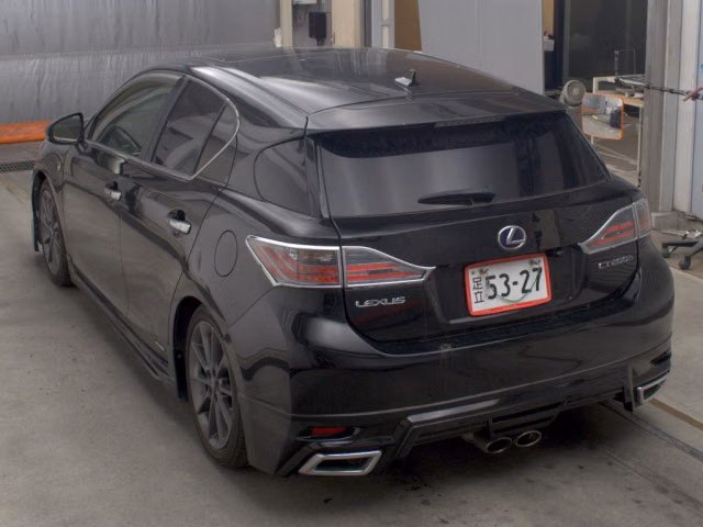 LEXUS CT200H