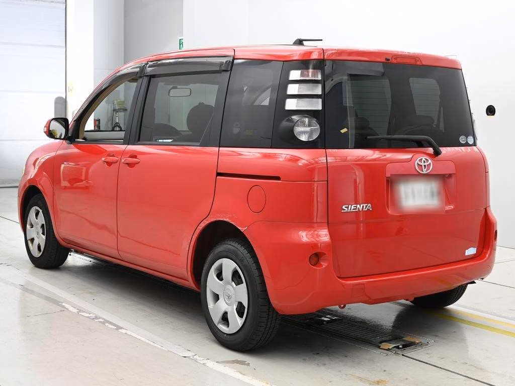 TOYOTA SIENTA