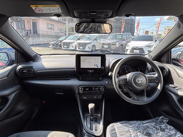 TOYOTA YARIS