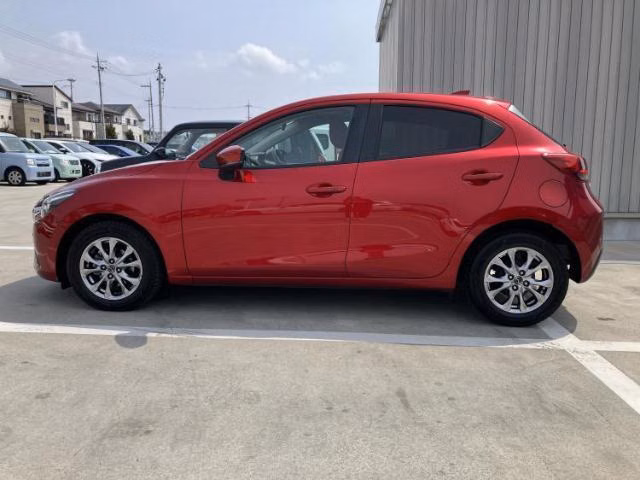 MAZDA MAZDA2