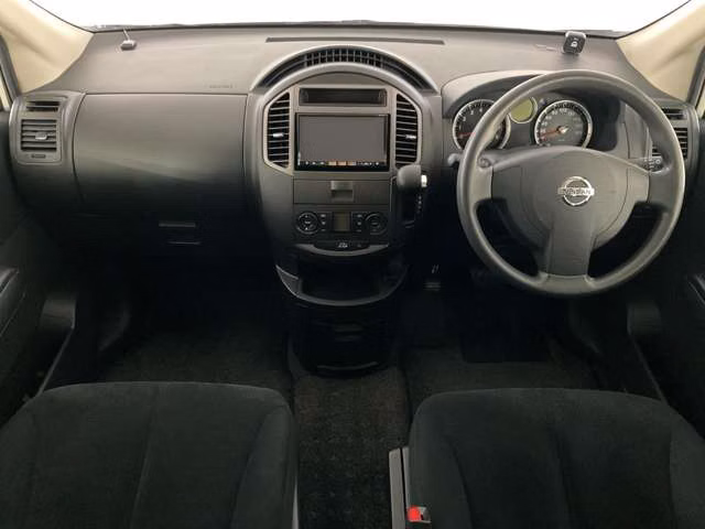 NISSAN LAFESTA