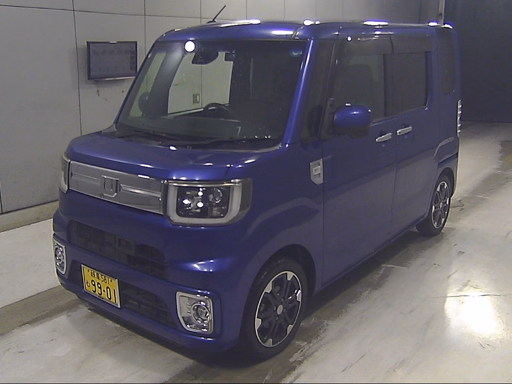 DAIHATSU WAKE