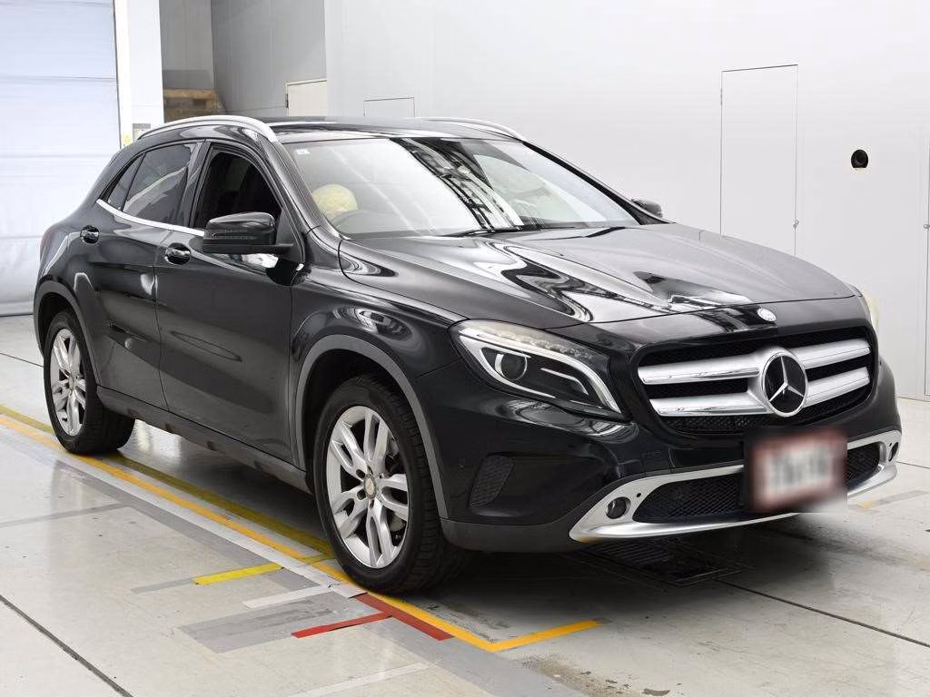 MERCEDES-BENZ GLA-CLASS