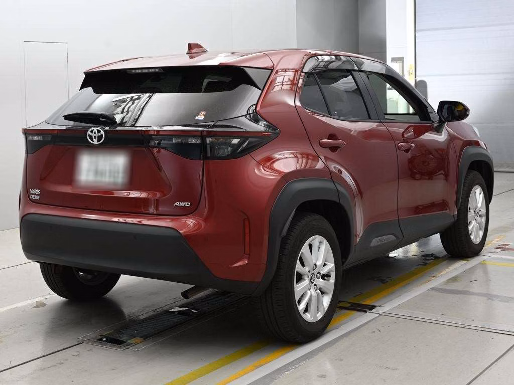 TOYOTA YARIS CROSS