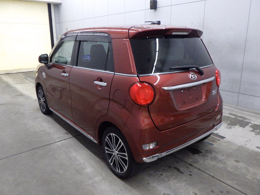DAIHATSU CAST