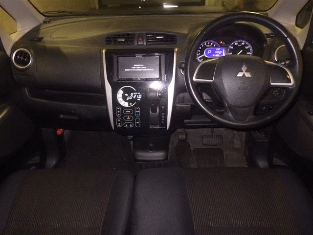 MITSUBISHI EK CUSTOM