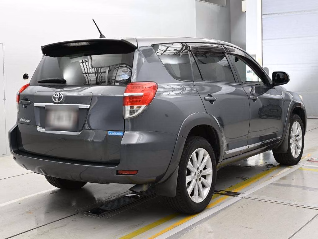 TOYOTA VANGUARD