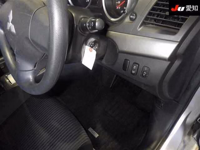 MITSUBISHI GALANT FORTIS