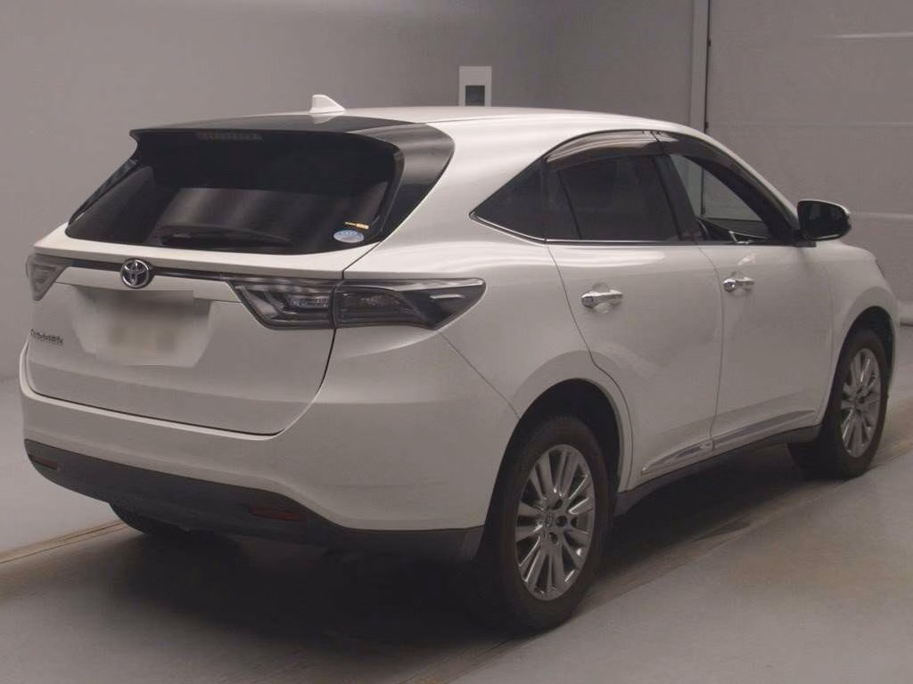 TOYOTA HARRIER