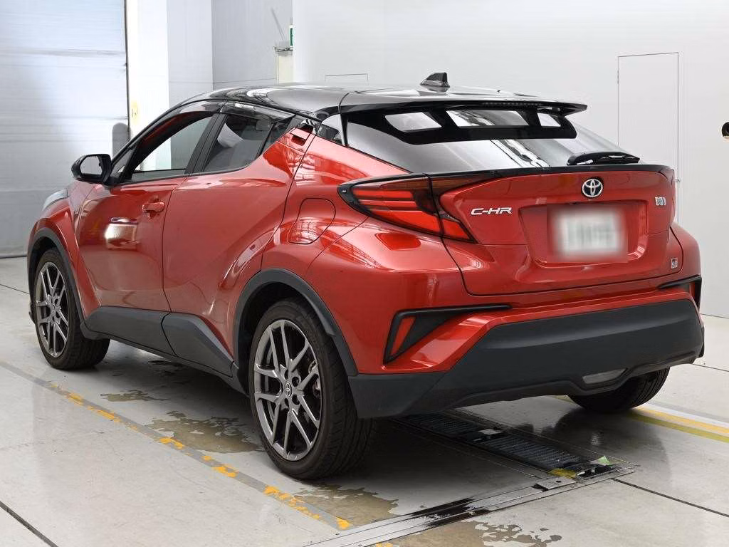 TOYOTA C-HR