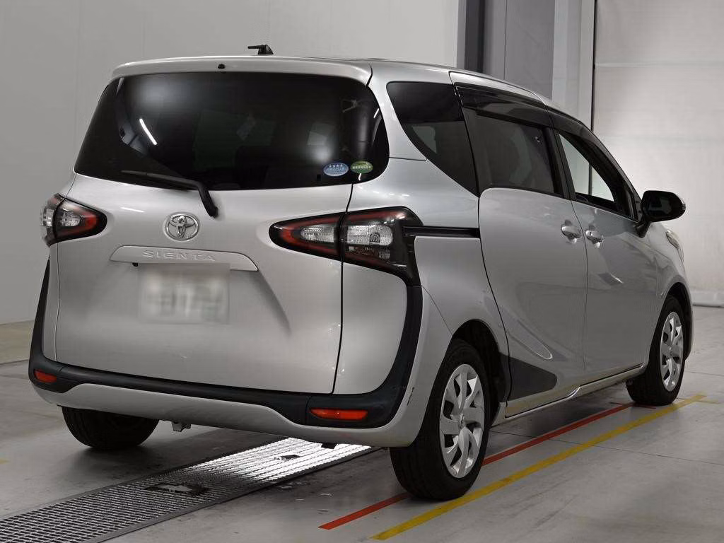TOYOTA SIENTA