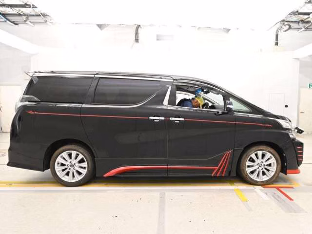 TOYOTA VELLFIRE