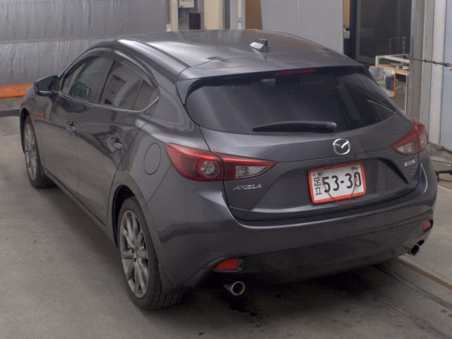 MAZDA AXELA