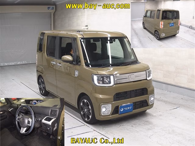 DAIHATSU WAKE