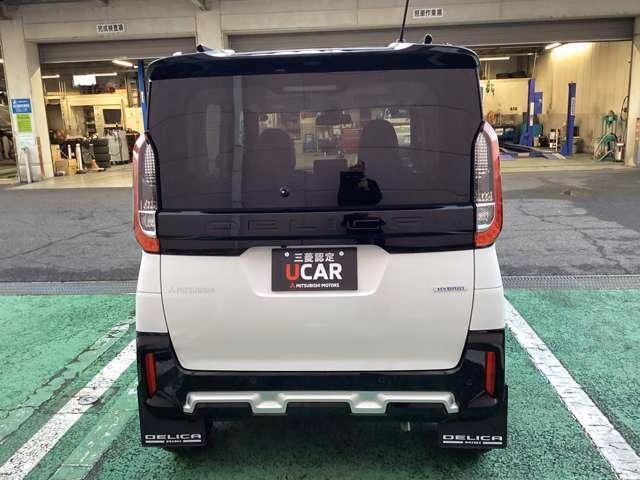 MITSUBISHI DELICA MINI