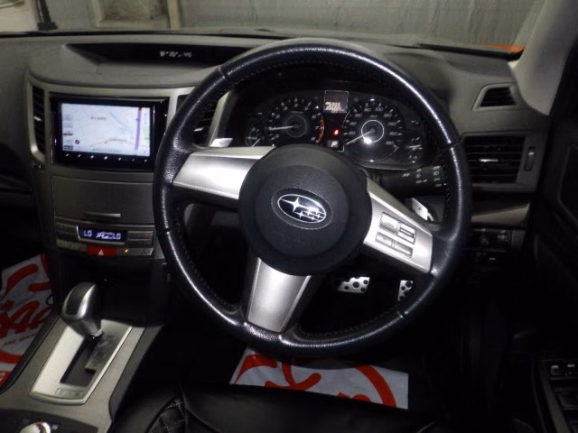 SUBARU LEGACY B4