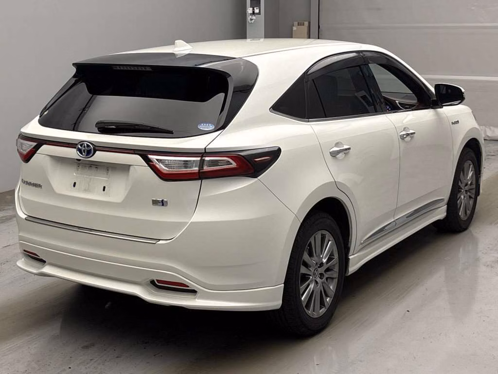 TOYOTA HARRIER