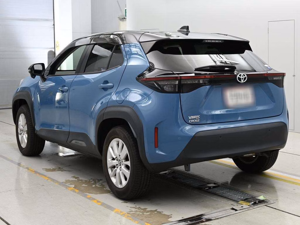 TOYOTA YARIS CROSS
