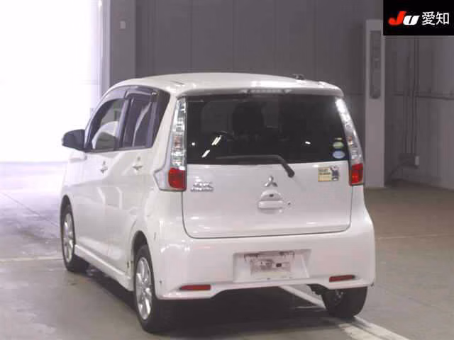 MITSUBISHI EK CUSTOM