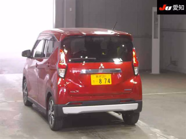 MITSUBISHI EK X