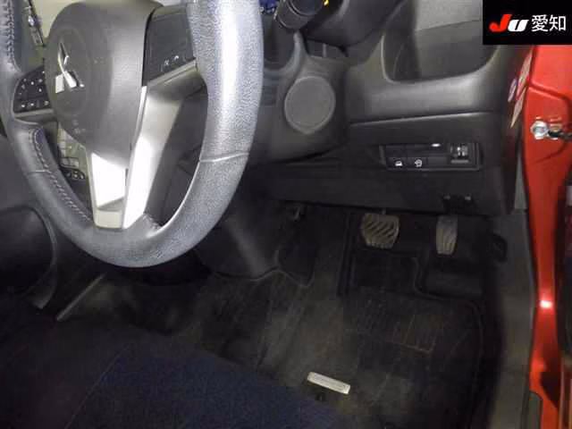 MITSUBISHI EK X