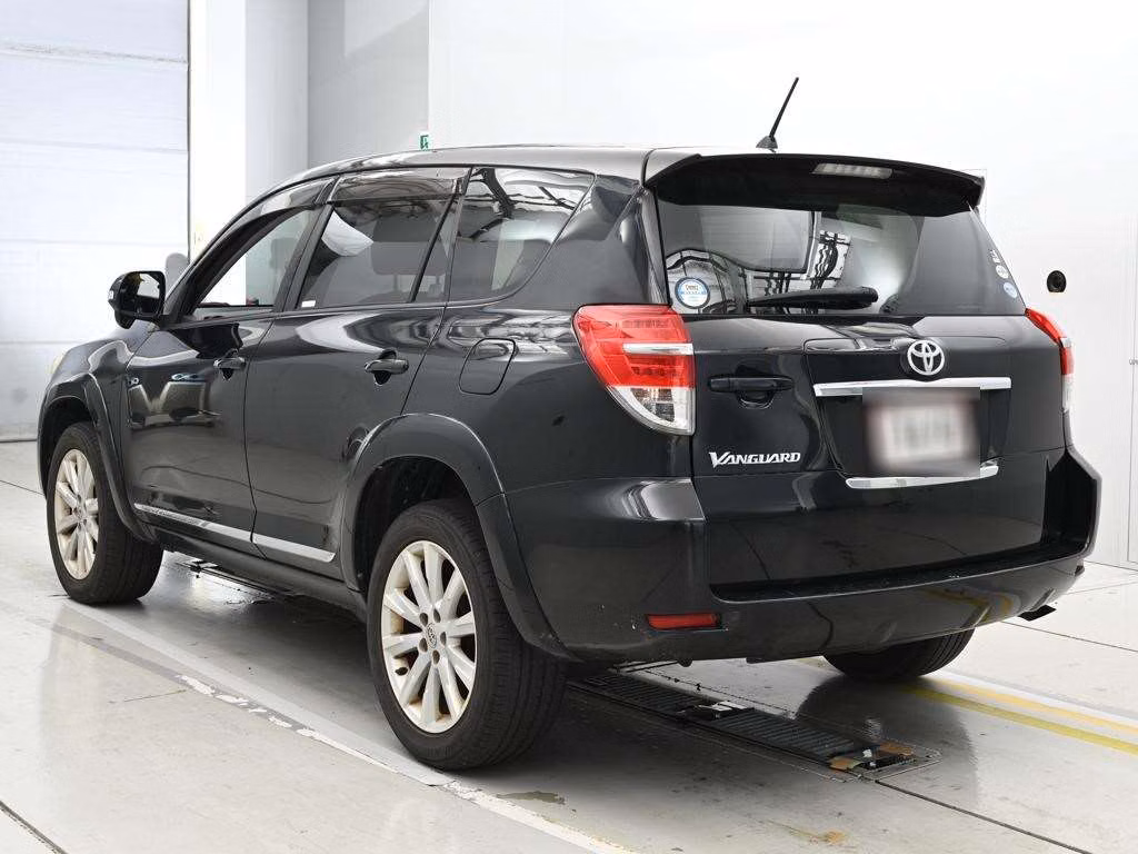 TOYOTA VANGUARD