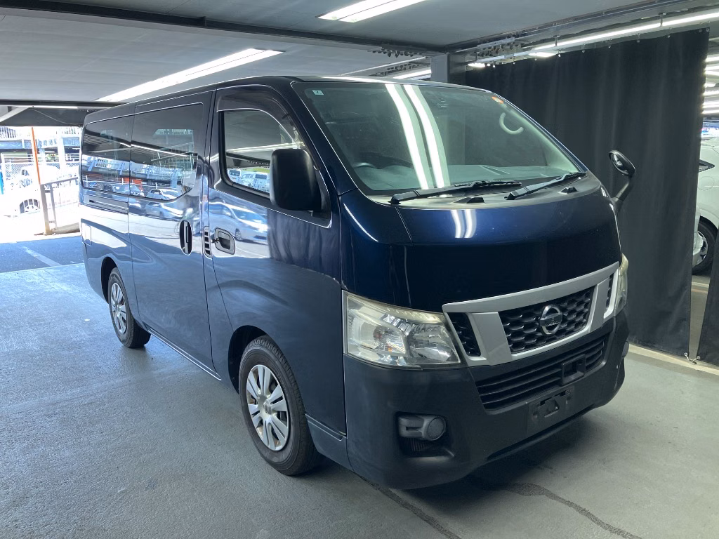 NISSAN NV350 CARAVAN