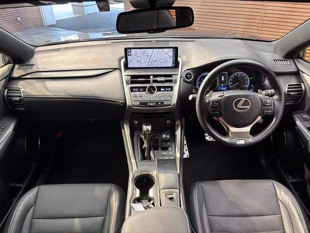LEXUS NX300H