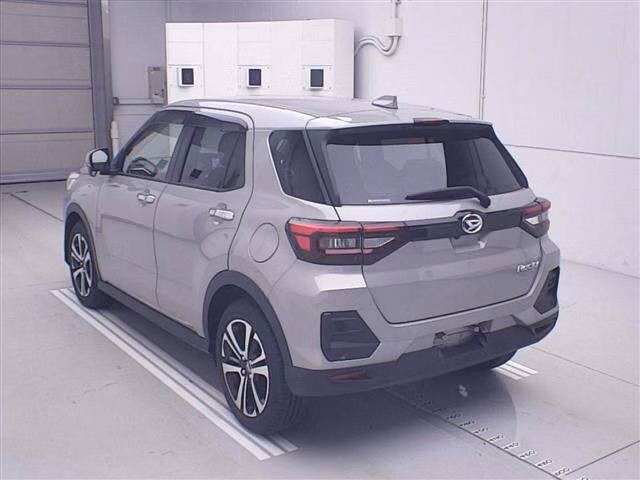 DAIHATSU ROCKY