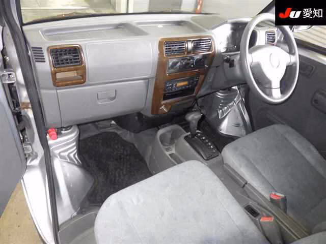 MITSUBISHI MINICAB