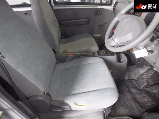 MITSUBISHI MINICAB