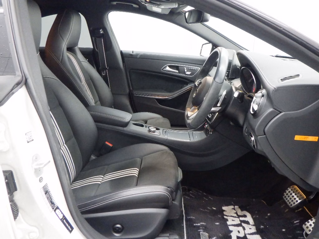 MERCEDES-BENZ CLA-CLASS