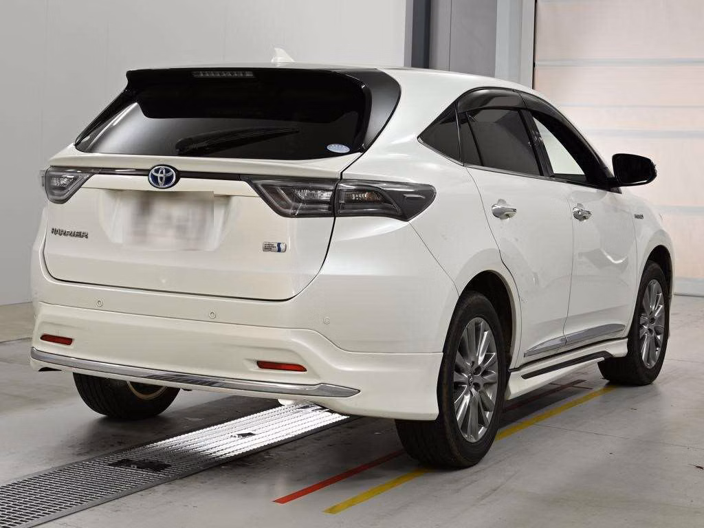 TOYOTA HARRIER