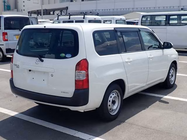 MAZDA FAMILIA