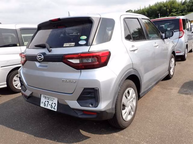 DAIHATSU ROCKY