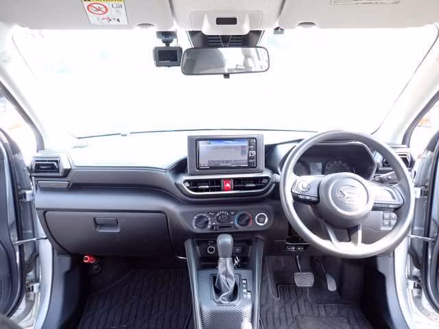 DAIHATSU ROCKY