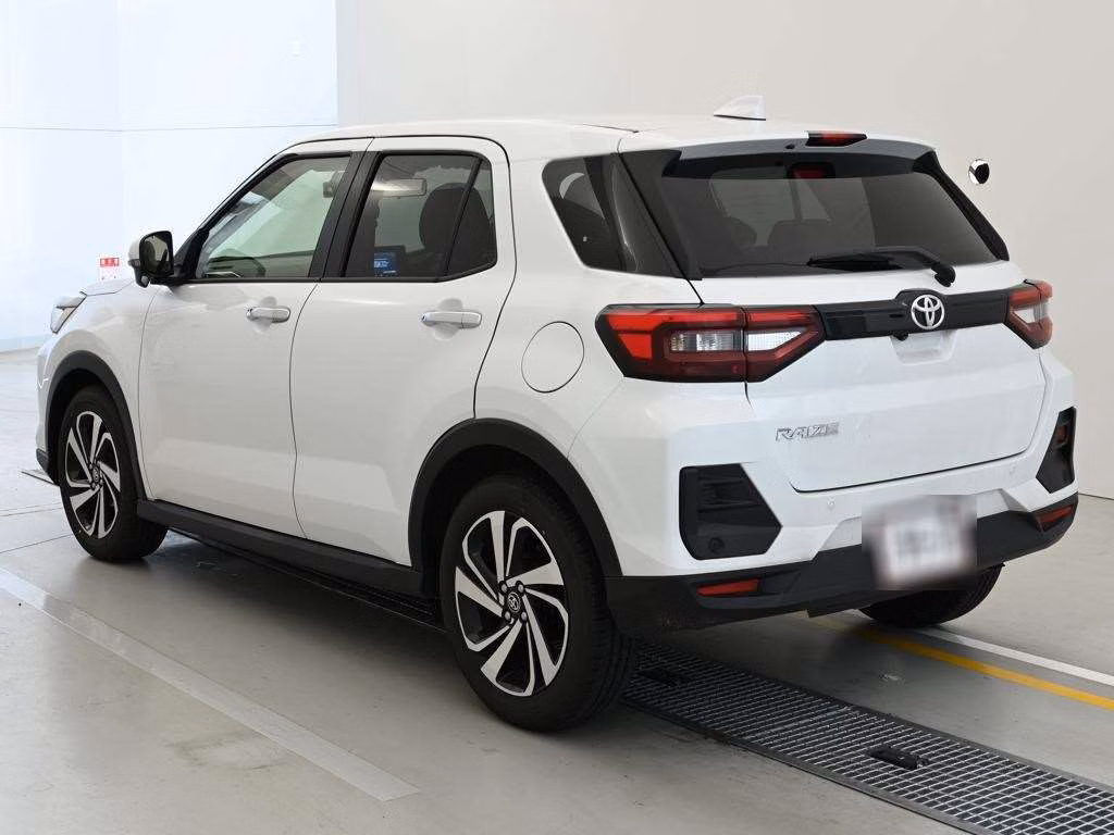 TOYOTA RAIZE