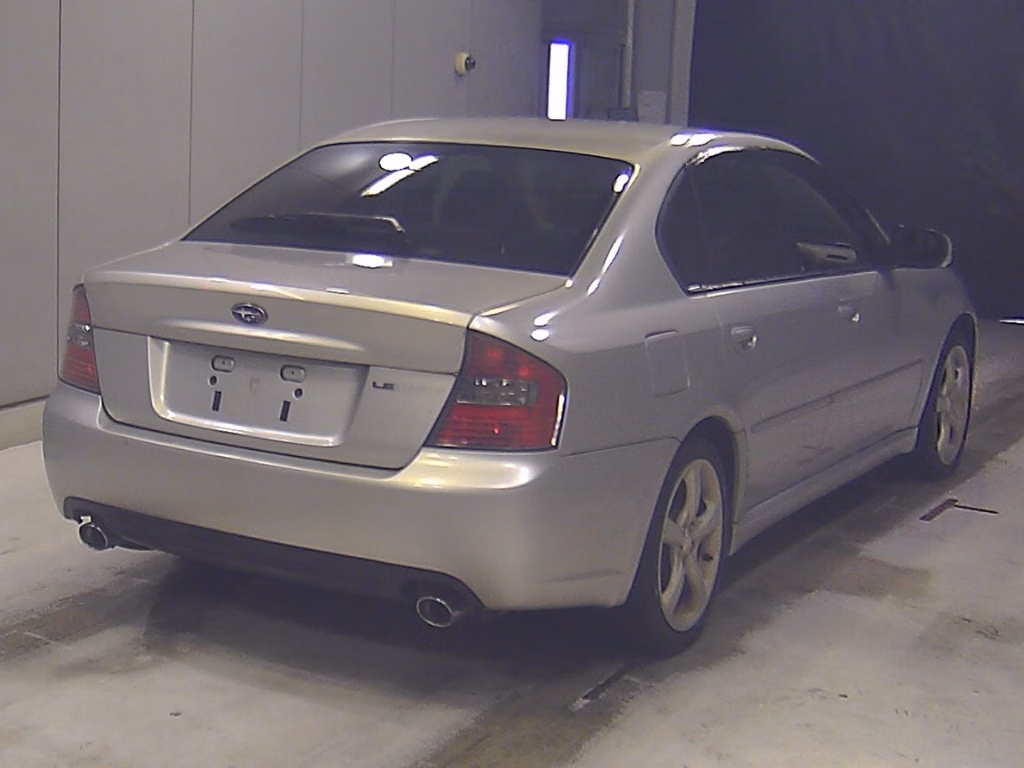 SUBARU LEGACY B4