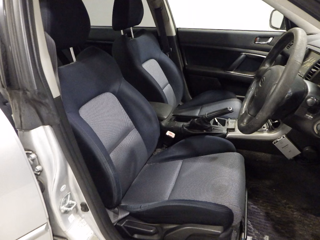 SUBARU LEGACY B4