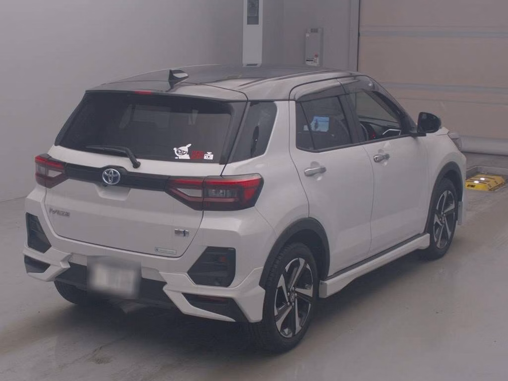 TOYOTA RAIZE