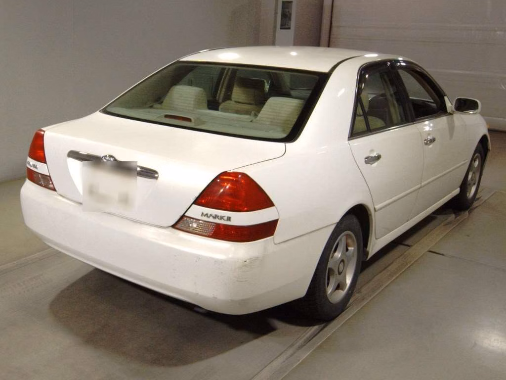 TOYOTA MARK II