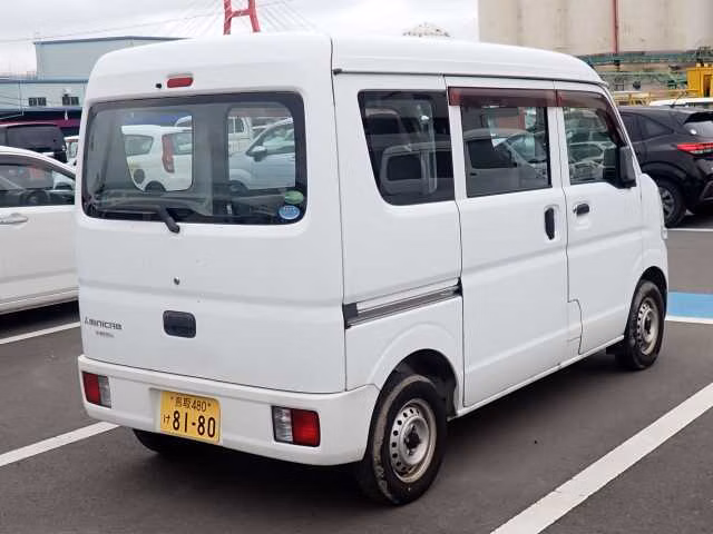 MITSUBISHI MINICAB