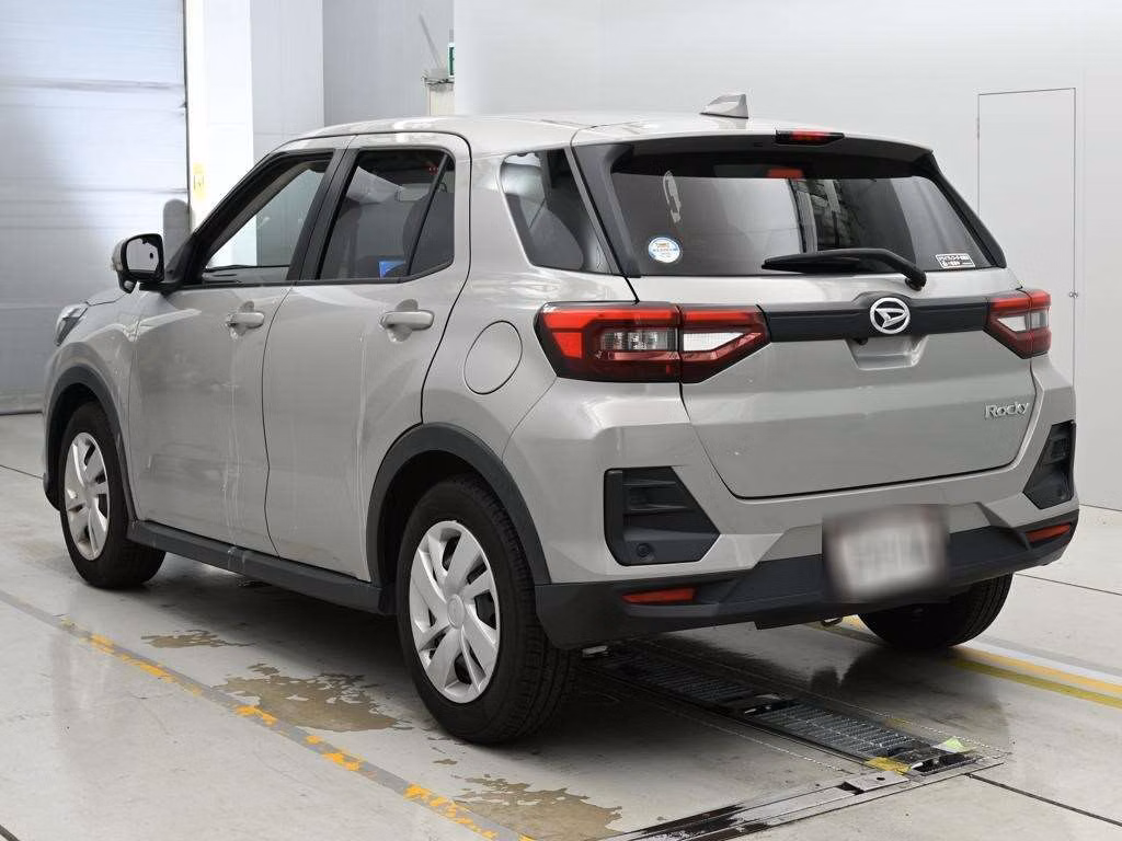 DAIHATSU ROCKY