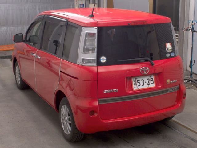 TOYOTA SIENTA