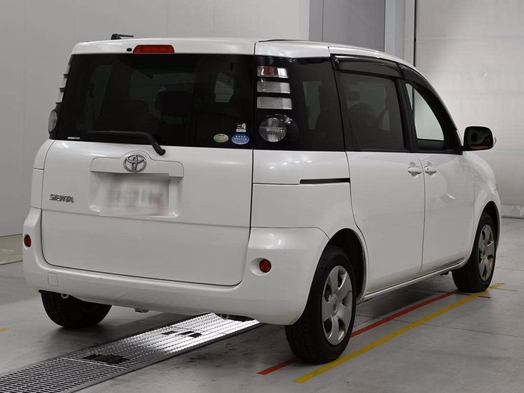 TOYOTA SIENTA