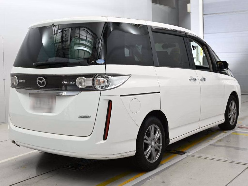 MAZDA BIANTE